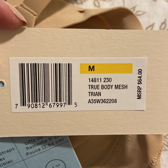 NWT True & Co Bra- True Body Lift- size medium - Picture 4 of 10